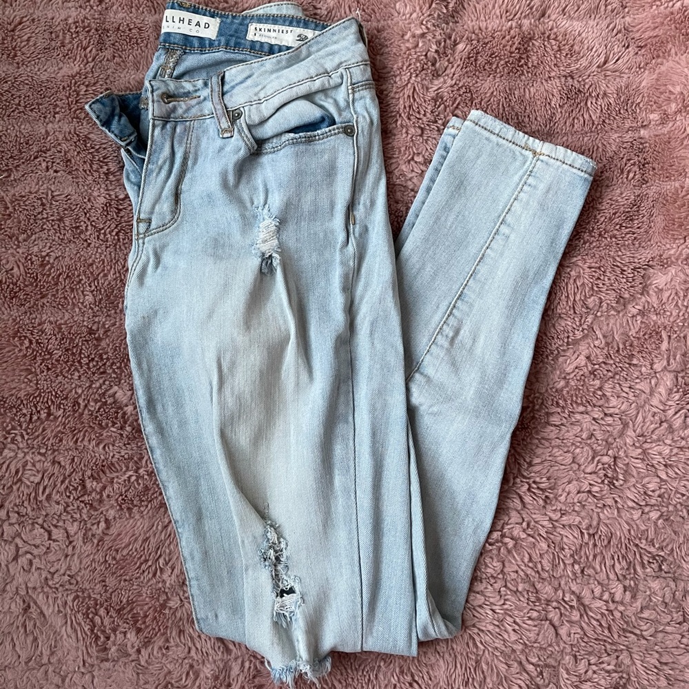 Bullhead Skinniest Jeans